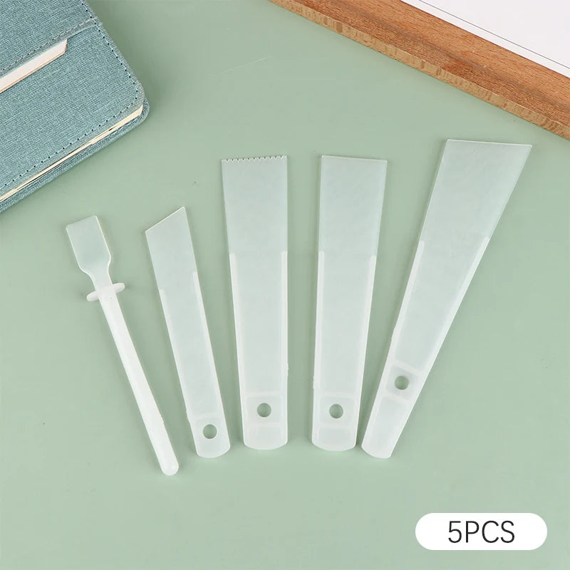 5-piece Set Glue Applicators for Leather, Wood, and Scrapbooking 
It's all about getting your glue spread right... right???
15/20/30/40mm