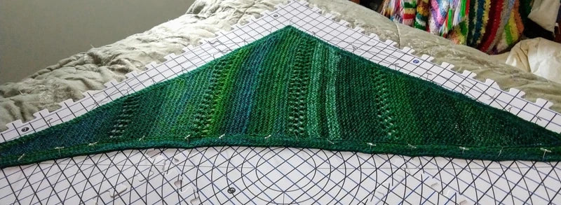 Blocking Mats for Wet and Steam Knitting Pack of 9, 50 T Pins Accessory Sewing Board Tools